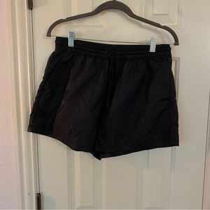 Black Outdoor Voices Shorts M